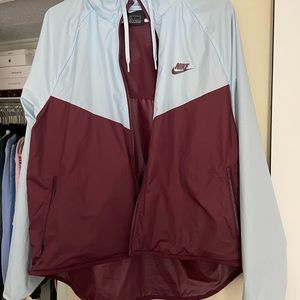 Nike windbreaker